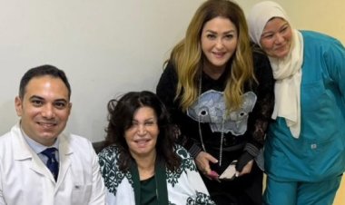 حقن للركب والظهر.. نهال عنبر تكشف آخر تطورات الحالة الصحية لنجوى فؤاد