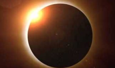 "البحوث الفلكية" يوضح تفاصيل "الكسوف الكلي" المتوقع للشمس