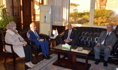 تعاون بين «تنمية المشروعات» ومحافظة الأقصر لتنفيذ مشروعات تسهم في معالجة «الهجرة غير النظامية»