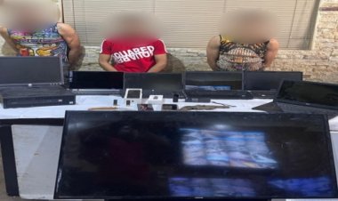 القبض على 5 أشخاص لقيامهم بسرقة ذهب وهواتف محمولة بالوايلى والسلام والمعصرة 