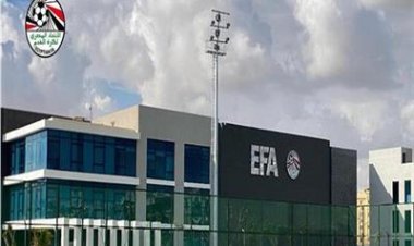 اتحاد الكرة بعلن تشكيل لجنة للاعبين المحترفين بالخارج.. تعرف على دورها