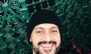 رامز جلال يحتفل بفوز الأهلي على الزمالك في السوبر: «نمرة واحد واللي ينكر ده جاحد»