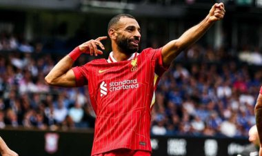 بهدف وأسيست.. صلاح يقود ليفربول للفوز على تشيلسي وصدارة الدوري الإنجليزي