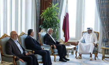 «يديعوت أحرونوت»: بايدن يعتزم طرد قادة حماس من قطر