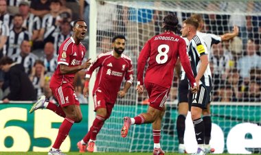 بصناعة صلاح.. ليفربول يخطف فوزا صعبا أمام نيوكاسل في الدوري الإنجليزي