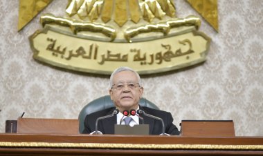 رئيس مجلس النواب يهنئ البابا تواضروس الثاني بعيد القيامة المجيد