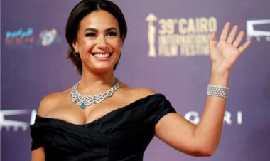 هند صبري تكشف كيف تتعامل مع المنافسين في الوسط الفني.. فيديو