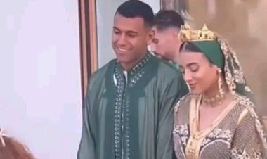 بعد قصة حب.. لاعب المنتخب المغربي «وليد شديرة» يتزوج فتاة مصرية