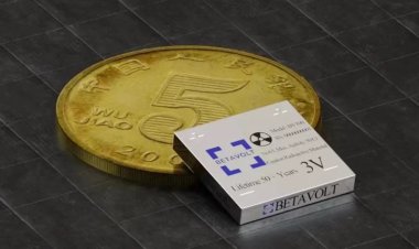 شركة تنتج بطارية يصل عمرها لـ50 عامًا ولا يعاد شحنها