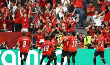 بعد الفوز التاريخي.. منتخب مصر يتصدر مجموعته في كأس العالم