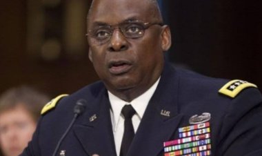 وزير الدفاع الأمريكي: لن نتردد بالدفاع عن الأرواح وحرية التجارة في البحر الأحمر