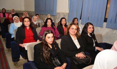 محافظ سوهاج يشهد ختام البرنامج التدريبي الثاني عن المرأة