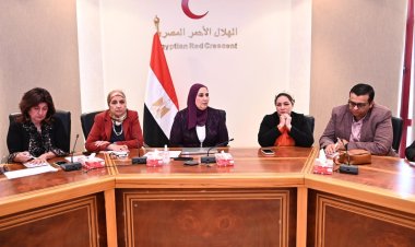 وزيرة التضامن تتابع الموقف التنفيذي لبرنامج بالوعي.. مصر بتتغير للأفضل