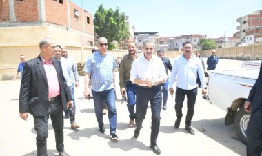 محافظ الغربية يفاجئ 3 شون بكفر الزيات ويوجه بحث المزارعين على توريد محصول القمح