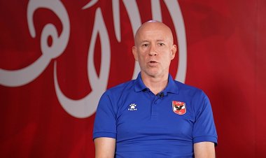 بعد إنجازه التاريخي.. الأهلي يكافئ مدرب فريق الطائرة