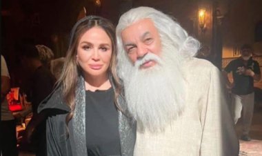 علاء مرسي  بـ لوك  رجل مسن و  لافت للانتباه من كواليس فيلم "الحافي" بطولة إلهام شاهين