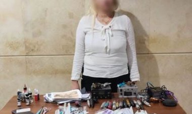 الداخلية تكشف تفاصيل ضبط نوجة تاتو لنشرها فيديوهات خاشة أثناء رسم أوشام على سيدات بالقاهرة