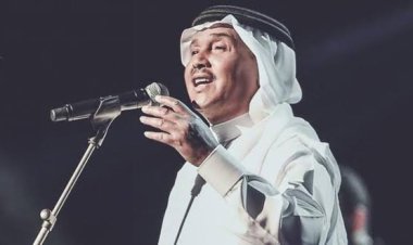 بعد عودته من رحلة العلاج الكيماوي بباريس.. محمد عبده: هعمل حفلات تاني