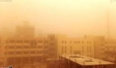 عاصفة ترابية تضرب الأقصر وتتسبب في حالة طوارئ: هل تصل القاهرة؟