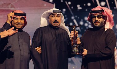 لحظات مؤثرة من تكريم عبد الله الرويشد في حفل Joy Awards "فيديو"