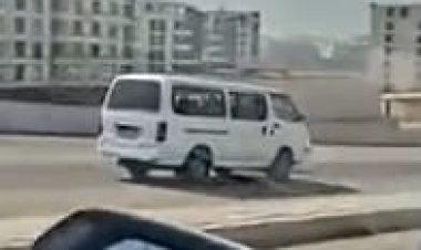 ضبط سائق ميكروباص قاد السيارة عكس الاتجاه بالقاهرة معرضًا حياته والمواطنين للخطر