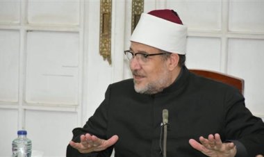 وزير الأوقاف يمنع الدعوة لجمع التبرعات من على المنابر