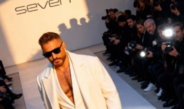 تامر حسني يشارك لأول مرة في عرض أزياء عالمي