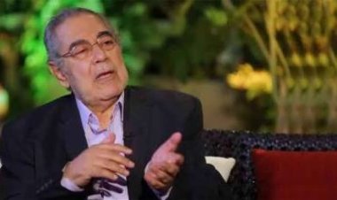 نقل صبري عبد المنعم إلى المستشفى بعد تعرضه لأزمة صحية حرجة