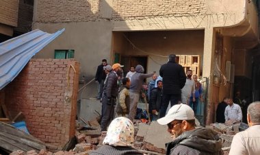 بعد انهيار عقار كرداسة.. وزيرة التضامن توجه بصرف التعويضات اللازمة للأسر المتضررة