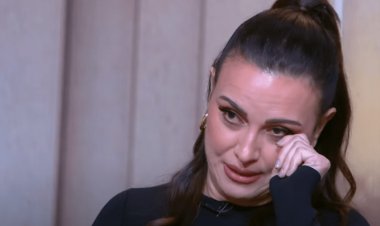 «عملت كل حاجة كان بيحبني أعملها»..  ريهام عبد الغفور تبكي على الهواء وتتحدث عن والدها