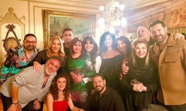 إلهام شاهين تحتفل بعيد ميلادها وسط نجوم الفن وجمهورها.. وتتلقى التهاني من يسرا وليلى علوي