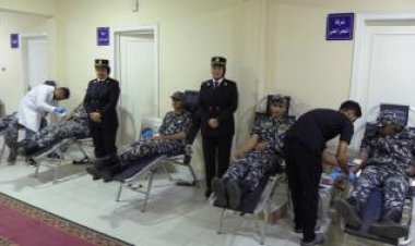 أمن الشرقية ينظم حملة للتبرع بالدم بمشاركة رجال الشرطة