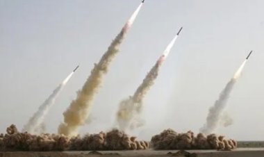 عاجل.. إعلام إسرائيلى: 7 صواريخ تصيب قاعدة رامون الجوية فى النقب