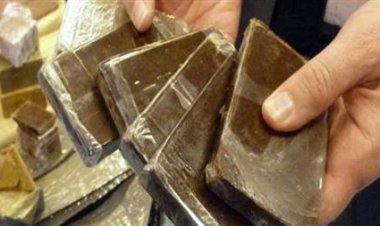 سقوط 8 عناصر إجرامية بحوزتهم حشيش وهروين وأسلحة نارية بـ 2.1 مليون جنيه 