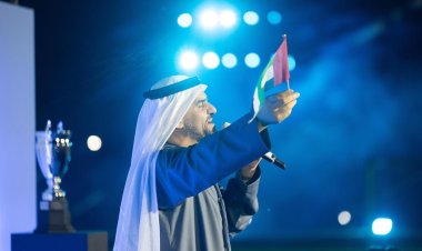 بالصور.. حسين الجسمي يدعم أبطال أبوظبي للألعاب الرياضية للمدارس والجامعات