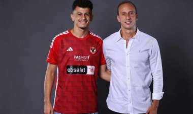 الأهلي يعلن رسميا التعاقد مع «عمر الساعي» لمدة 5 سنوات