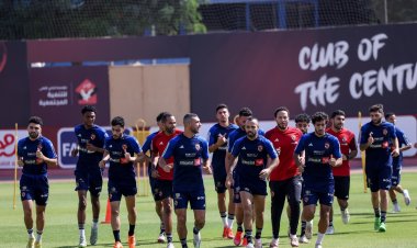 لحسم الدوري.. موعد مباراة الأهلي وسموحة والقنوات الناقلة