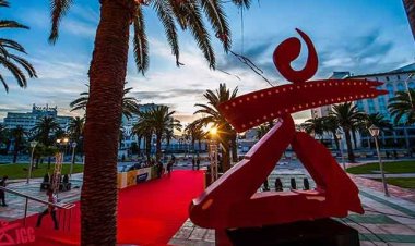 تكريم الراحل فتحي الهداوي.. إليك أبرز لقطات حفل ختام الدورة 35 من أيام قرطاج السينمائية