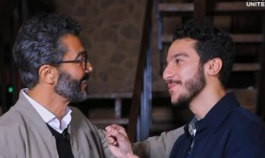 بطريقة كوميدية.. خالد النبوي ونجله يروجان لمسلسل «إمبراطورية ميم»