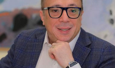 أشرف رضا رئيساً للجنة تحكيم الفنون التشكيلية بالملتقى الدولى الثامن لفنون ذوى القدرات الخاصة