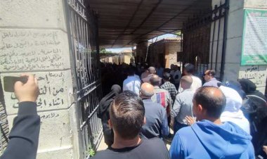 «وسط غياب الفنانين».. تشييع جثمان الفنان نعيم عيسى بالإسكندرية