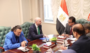 وزير الصحة يستقبل رئيس بعثة الأمم المتحدة للهجرة بالقاهرة لمناقشة تقديم الدعم للوافدين