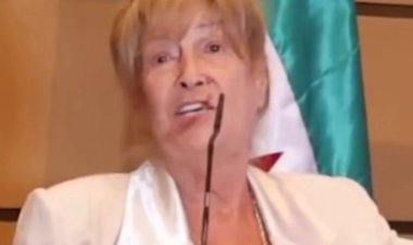 المنظمة العالمية لحقوق الإنسان تمنح الممثلة  السورية القديرة منى واصف لقب "سفيرة السلام في العالم"