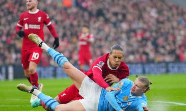 تعادل ليفربول مع مانشستر سيتي وارتقاء آرسنال لصدارة الدوري الإنجليزي