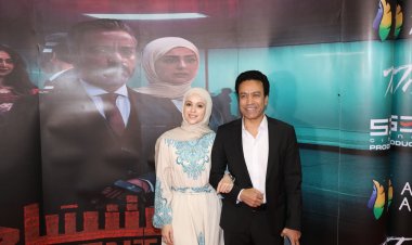 بعد أزمة عرضه.. زوجة سامح حسين تدعمه خلال احتفاله بالعرض الخاص لفيلم«استنساخ»