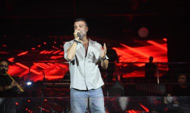جو أشقر وأوكسانا يشعلان احتفالات عيد ميلاد الدكتور أحمد أيوب بالساحل الشمالي