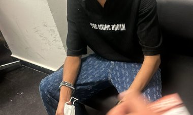 وصول عصام صاصا إلى محكمة زينهم لحضور أولى جلسات محاكمته بتهمة دهس سائق على الطريق الدائري