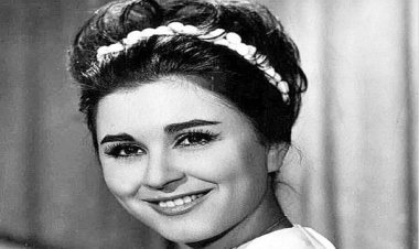 أسرة العندليب: عبد الحليم وجد سعاد حسني اتغرت بعد نجاح "خلي بالك من زوزو"