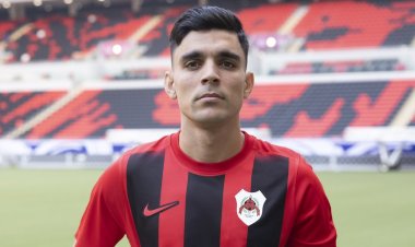 بعد فشل عودته للزمالك.. «بن شرقي» ينتقل إلى الريان القطري