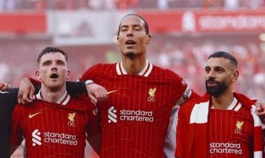 رسالة وداع مؤثرة من فان دايك: صلاح وروبرتسون أساطير ليفربول وعائلة واحدة